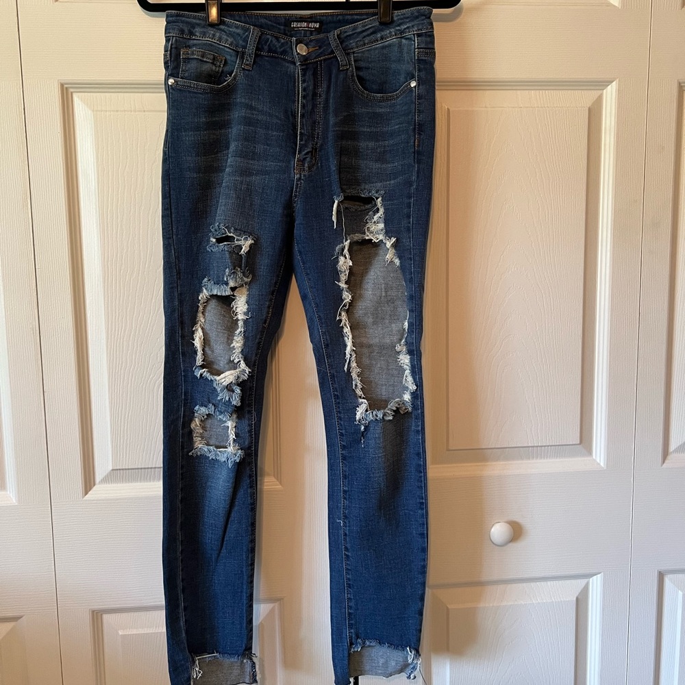 Medium washed low rise blue jeans